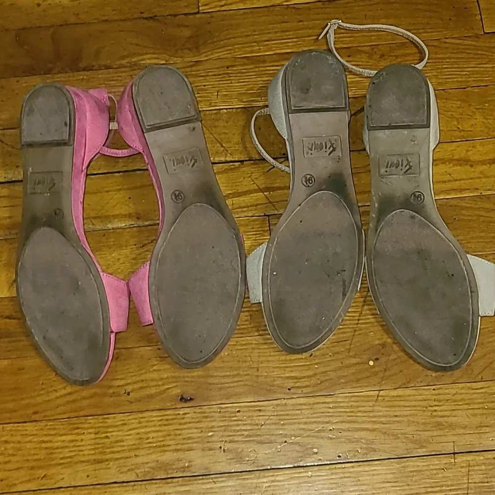 Sandals - Picture 4 of 11